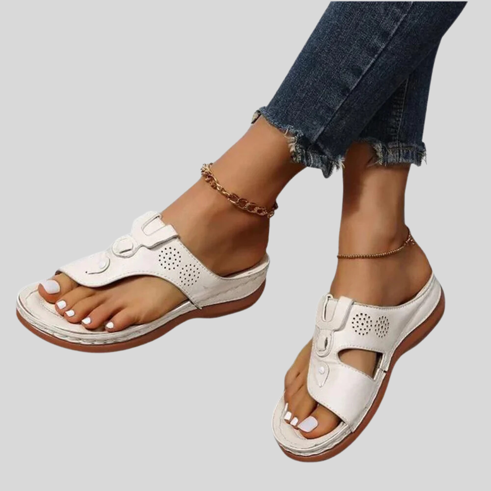 Indy - Stylish and Chic Women's Sandals