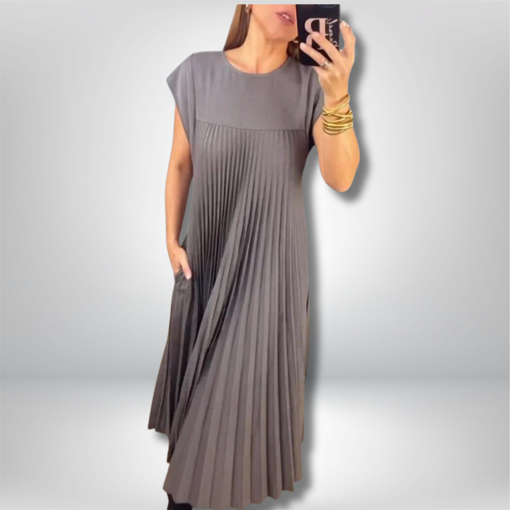 Zoey - Elegant Sleeveless Pleated Dress in Chic Solid Colors