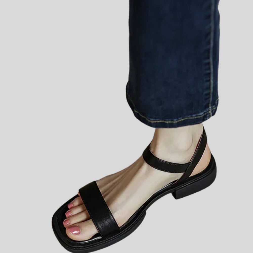 Elegant Comfort: Feby Women's Leather Flats for Chic Style