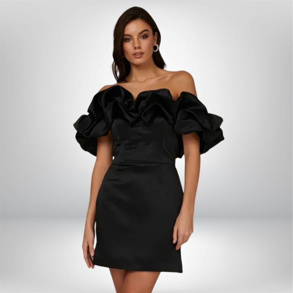 Jessica - Chic Off-Shoulder Mini Dress with Ruffled Neckline and Flattering Fit