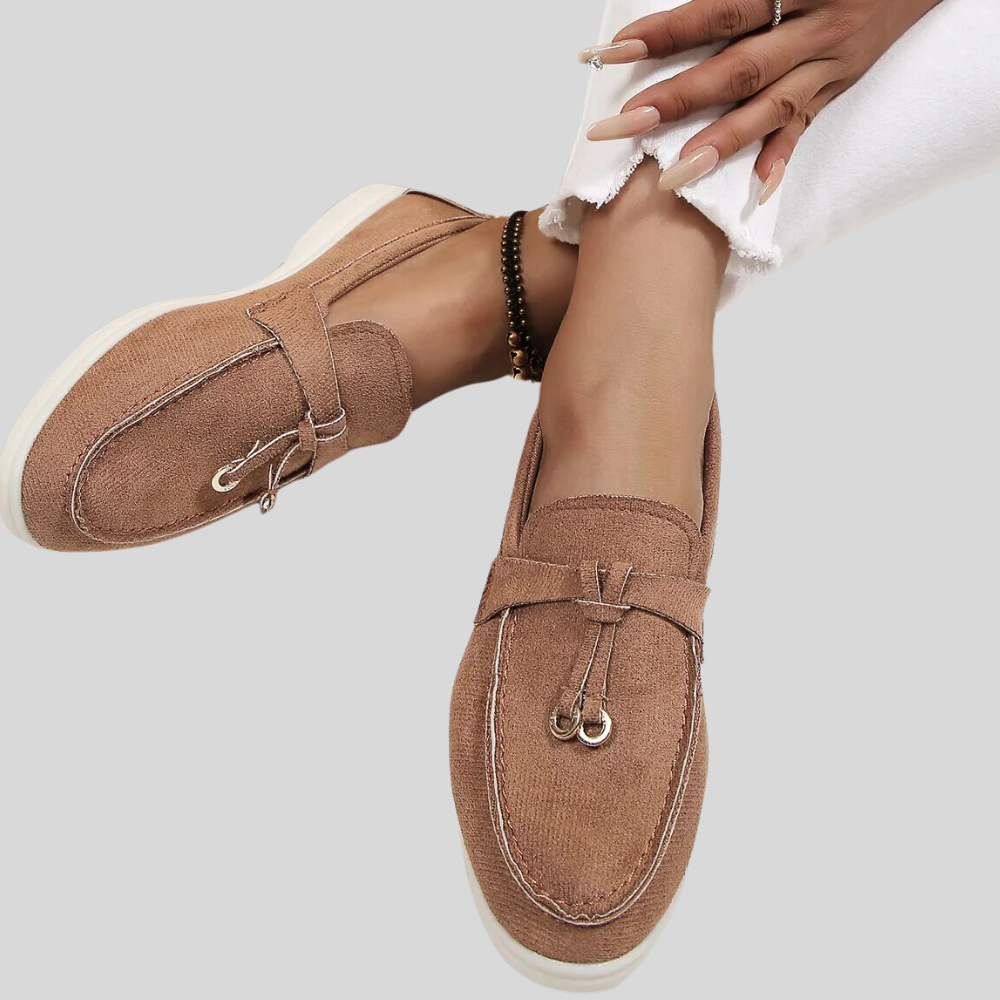 Elevate Your Style with Daphne - Trendy Women's Loafers
