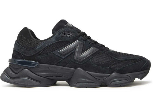 ShadowForm® – All-Black Sculpted Mesh Sneaker