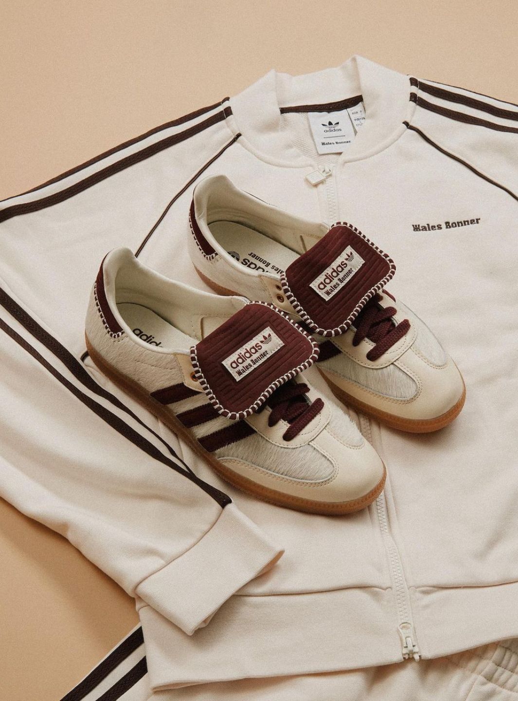 IvoryCrest® – Cream White Heritage Low Sneaker