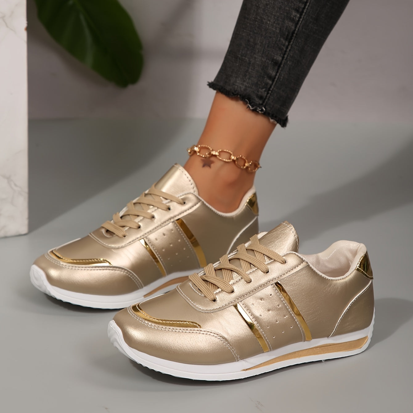Sophie - Sleek and Stylish Lightweight Women's Sneakers