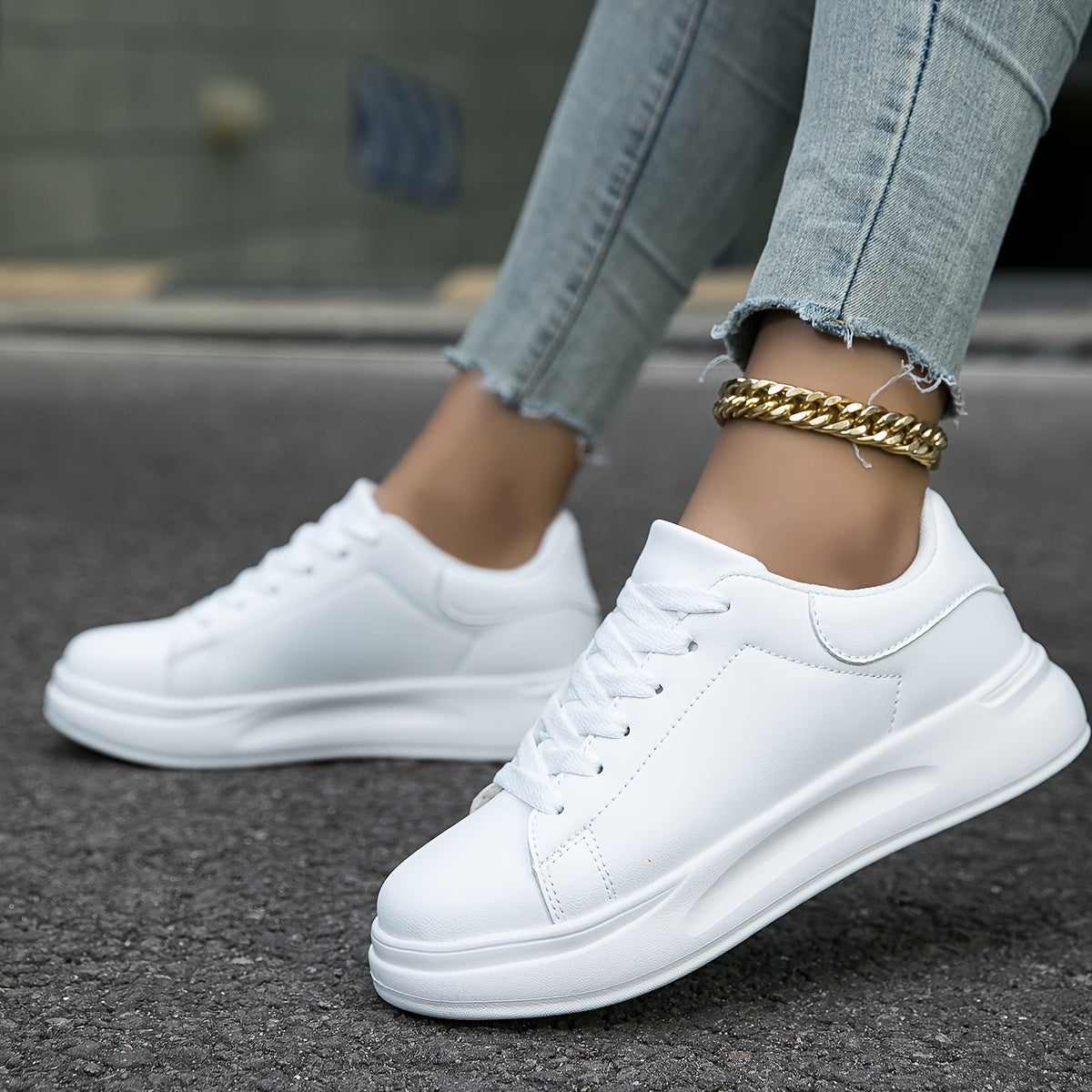 Lyric | Stylish and Cozy Sneakers for All-Day Comfort