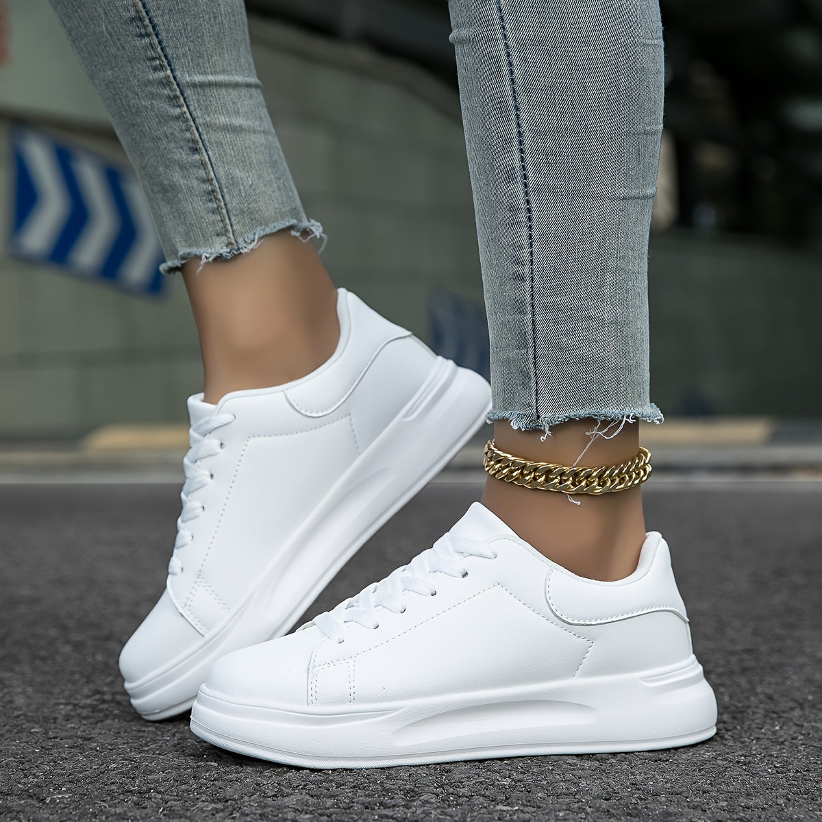 Lyric | Stylish and Cozy Sneakers for All-Day Comfort