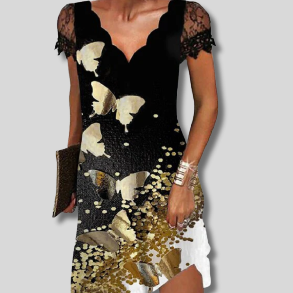 Stunning Dress Adorned with Exquisite Details