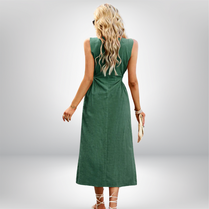 Auli - Elegant Sleeveless Maxi Dress with Stylish Front Slit and Chic Solid Print