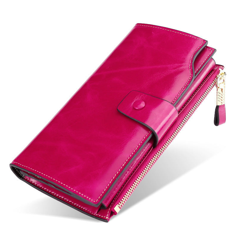 Stylish Luxury Leather Women's Handbag with Ample Storage Compartments