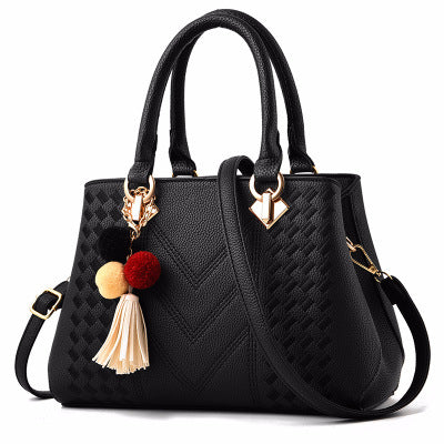 Juliette - Chic Handbag Embellished with Elegant Touches