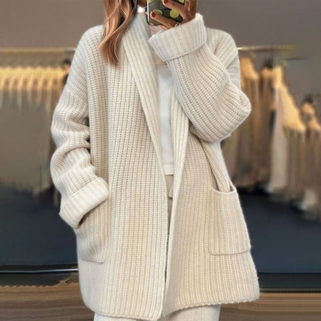 Cozy Elegance: Saskia Knitted Cardigan for Women