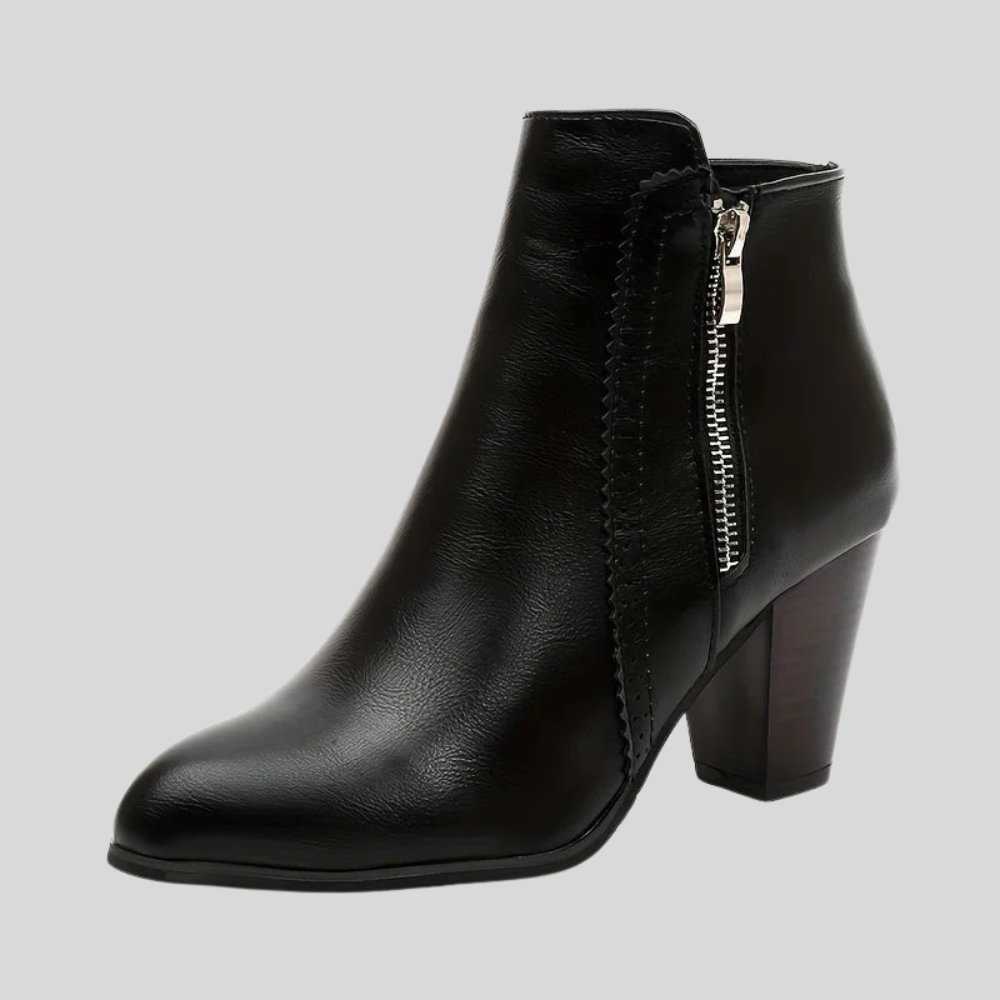 Lotte - Stylish Round-Toe Ankle Boots with a Trendy Chunky Heel
