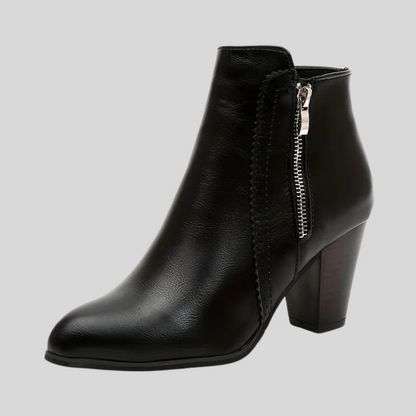 Lotte - Stylish Round-Toe Ankle Boots with a Trendy Chunky Heel