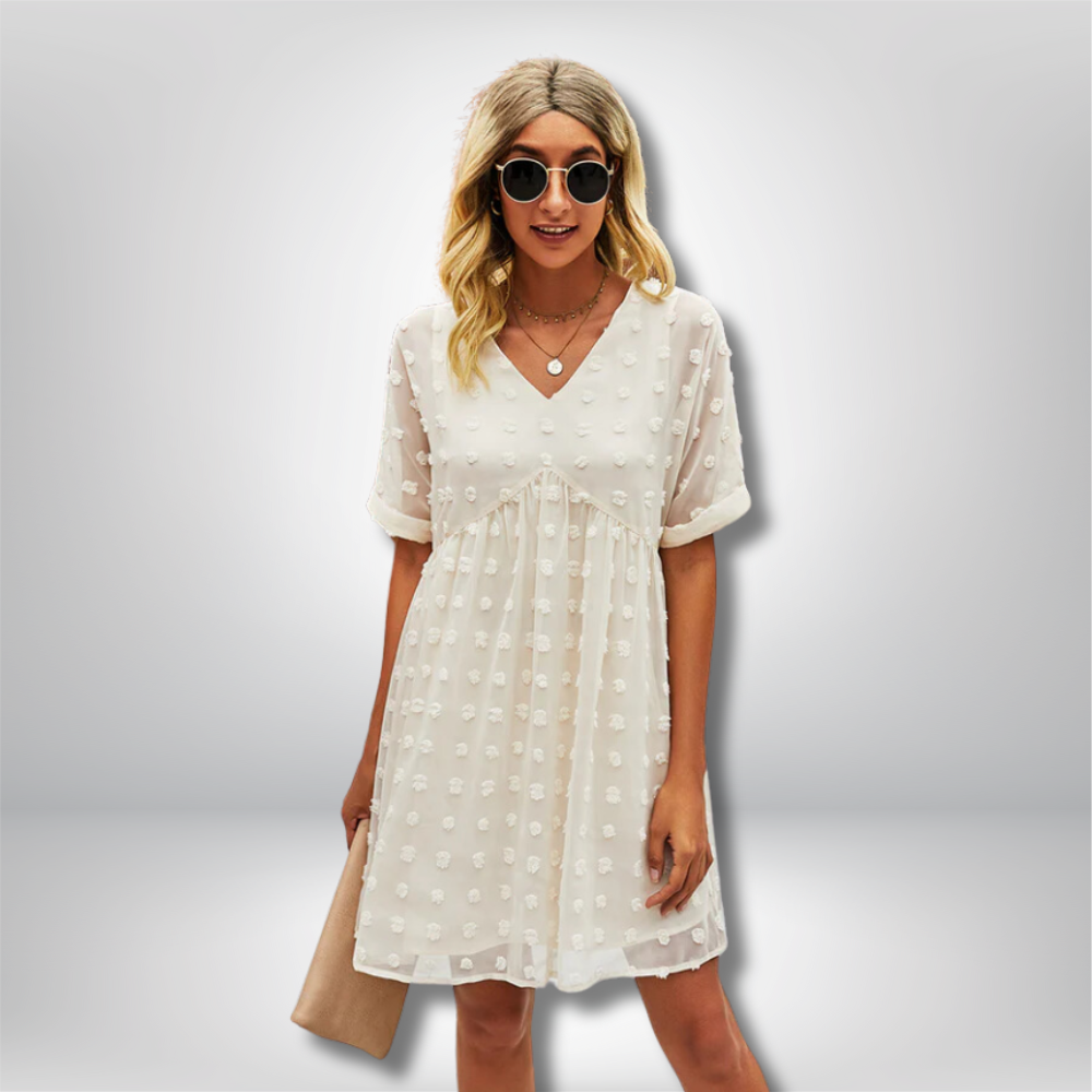 Chic Gracia - Stylish Mini Dress for the Modern Woman