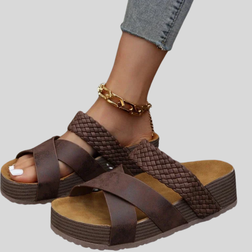 Luxurious Comfort Sandals for Ultimate Relaxation
