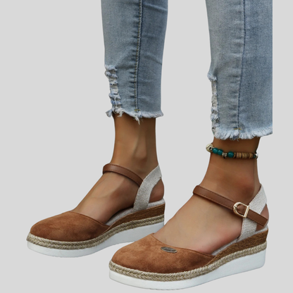 Andrea - Chic and Cozy Espadrilles for Your Perfect Summer Look