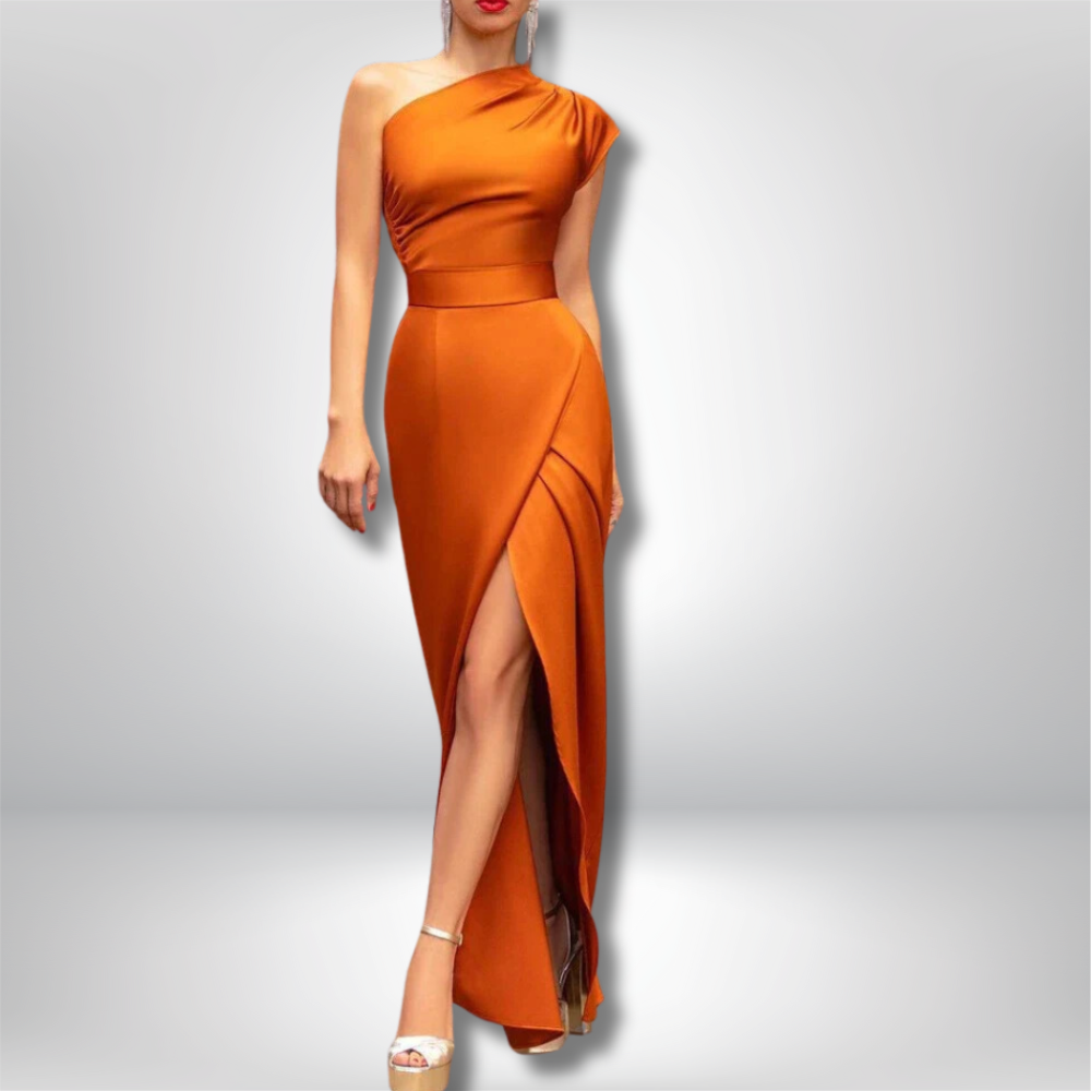 Gloria - Stylish and Sophisticated Dress