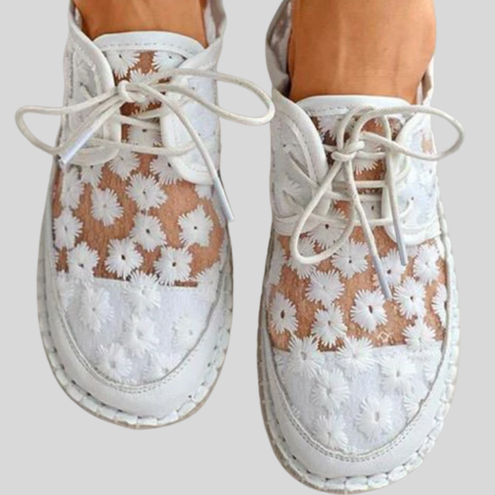 Isabella - Stylish and Comfortable Women's Shoes Featuring a Charming Floral Design