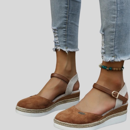 Amara | Chic Ergonomic Espadrilles - Where Comfort Meets Elegance