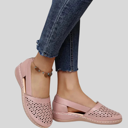 Ainsley - Chic and Cozy Footwear