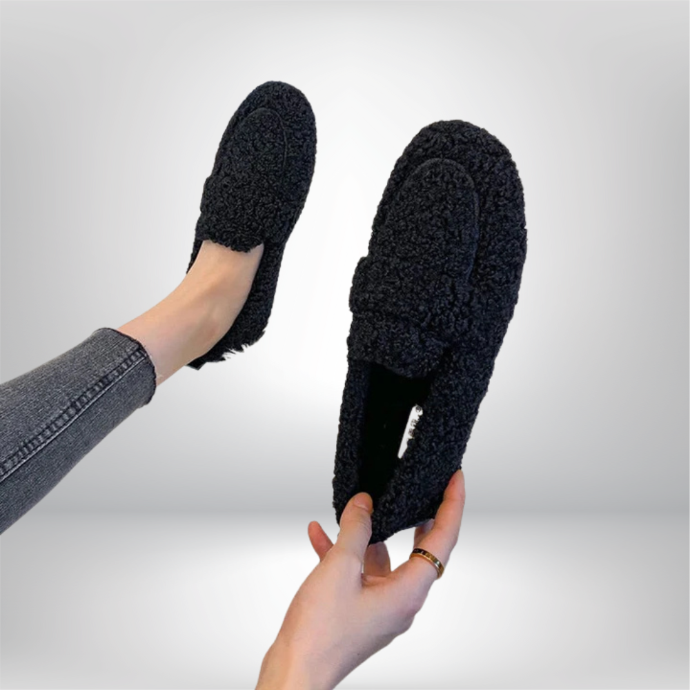 Cadence - Cozy and Stylish Warm Sandals