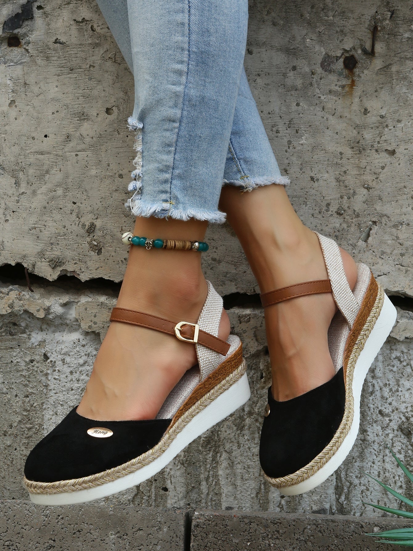 Amara | Chic Ergonomic Espadrilles - Where Comfort Meets Elegance