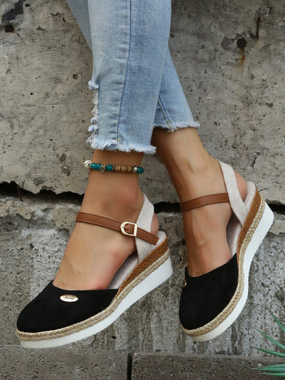 Amara | Chic Ergonomic Espadrilles - Where Comfort Meets Elegance