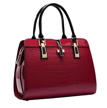 Léonie - Chic Blue Handbag Featuring a Gorgeous Shiny Crocodile Design