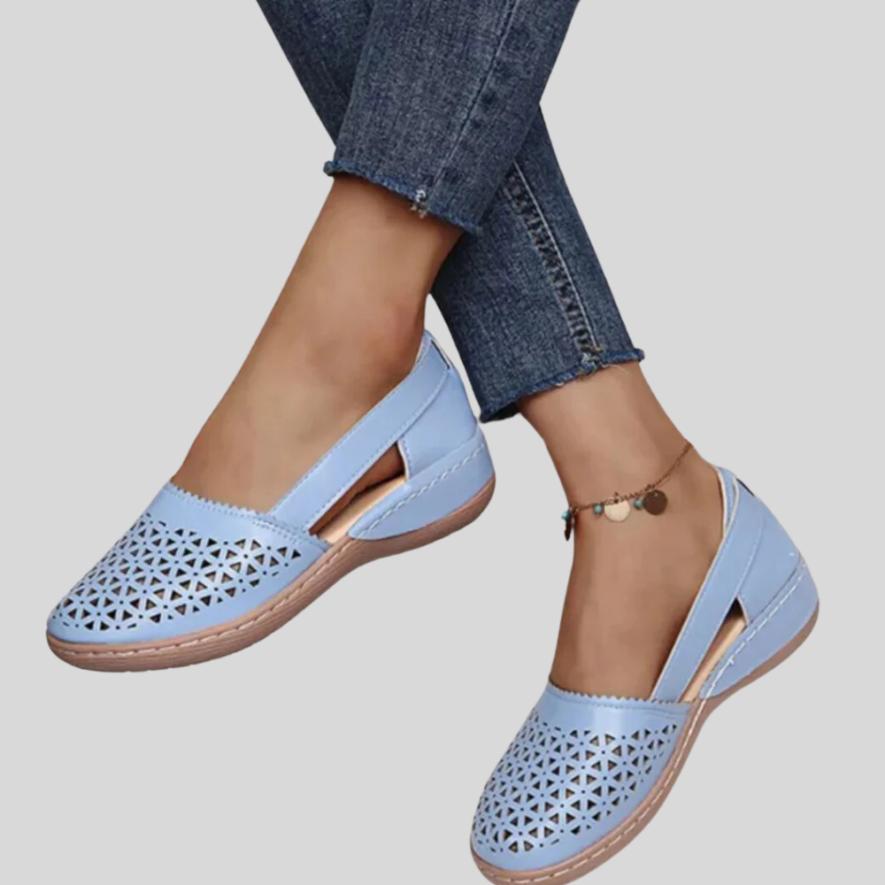 Ainsley - Chic and Cozy Footwear