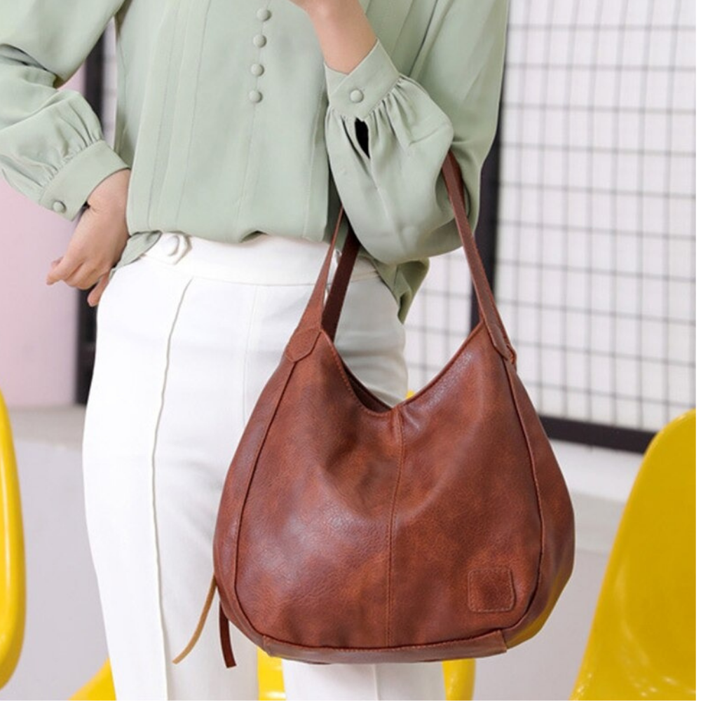 Chic Women's Shoulder Bag Perfect for Everyday Style