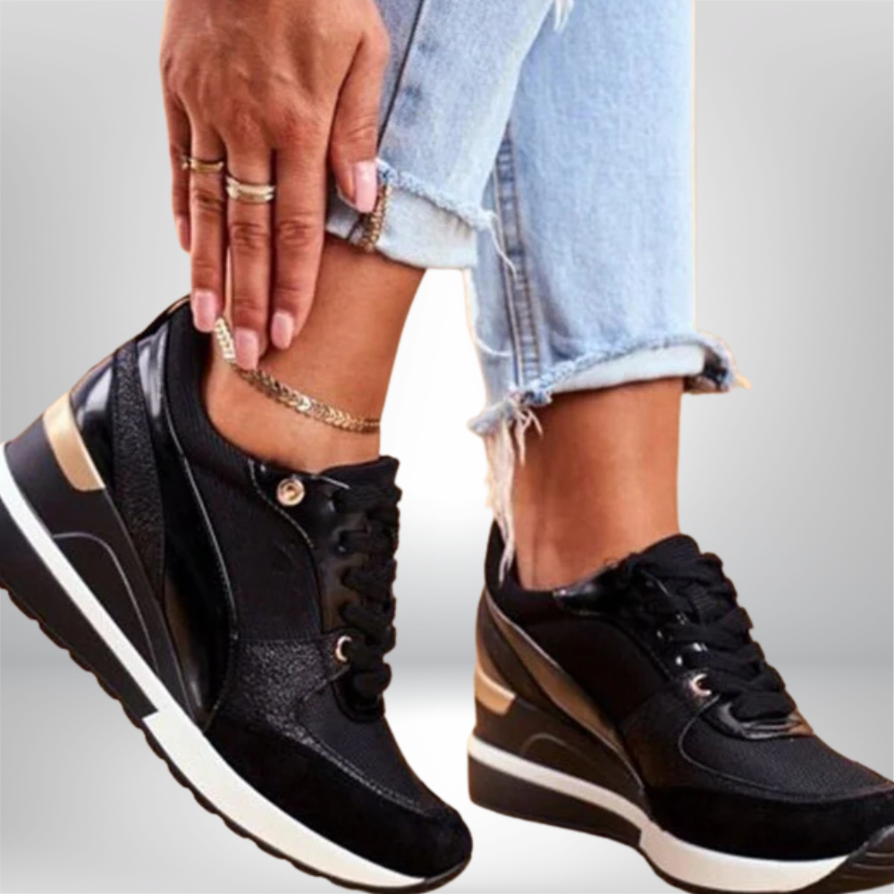 Callie - Stylish and Cozy Gold Sneakers for Everyday Elegance