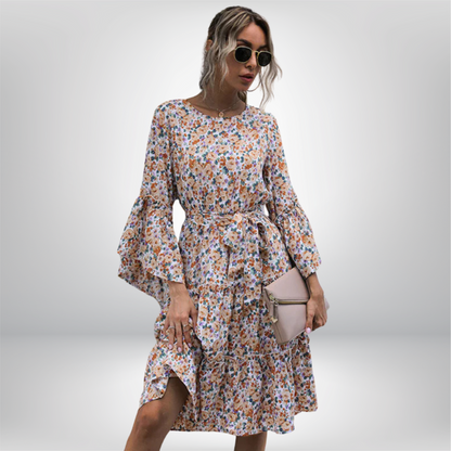 Aada - Stunning Floral Long-Sleeved Dress with a Tiered Skirt and Chic Belted Waist