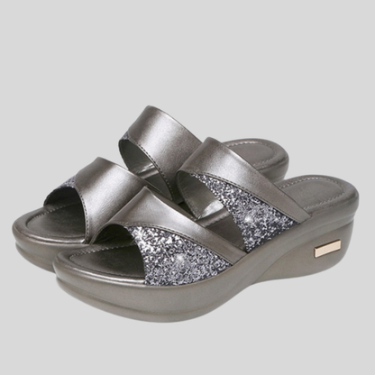 Wynn - Luxe and Cozy Women's Sandals for Effortless Style