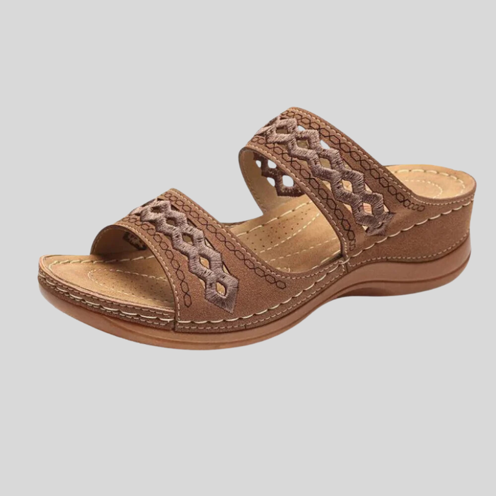 Wallis - Stylish and Comfortable Slip-On Sandals for Women