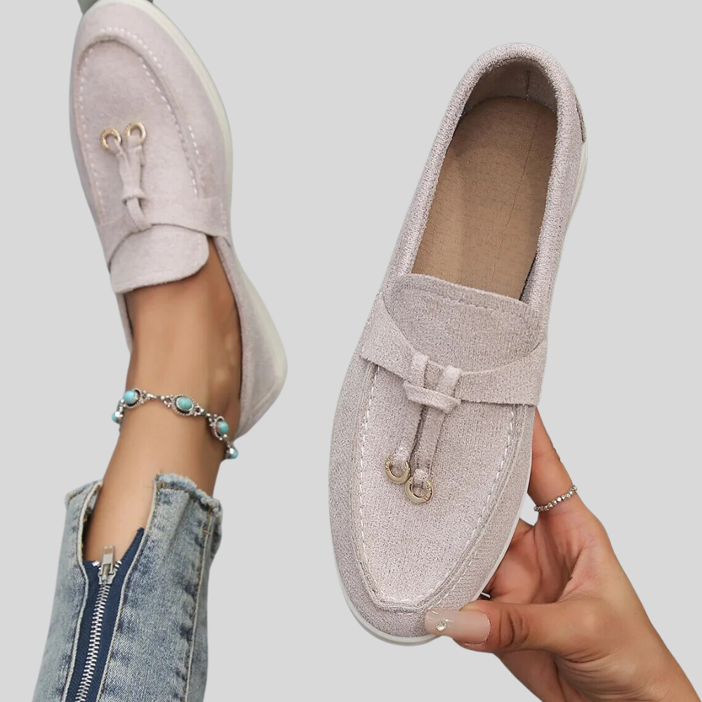 Elevate Your Style with Daphne - Trendy Women's Loafers