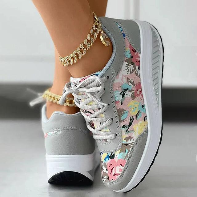 Lisa - Trendy Floral Print Athletic Sneakers for Women