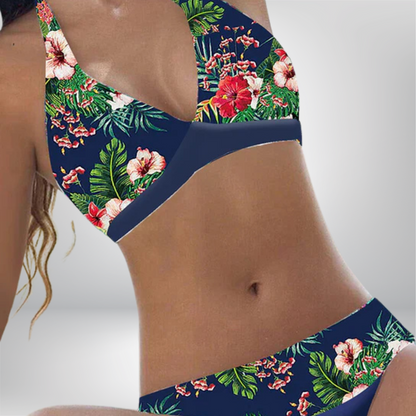 Ezmiyah - Chic Women's Bikini for a Stylish Beach Look