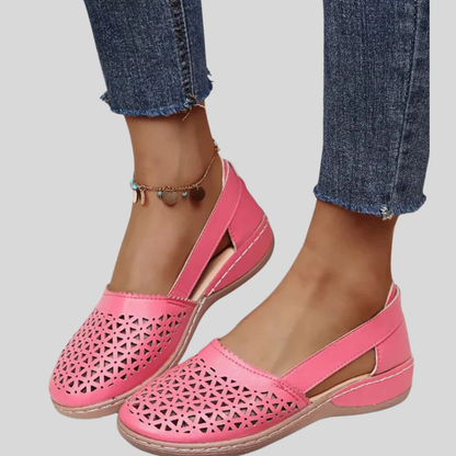 Ainsley - Chic and Cozy Footwear