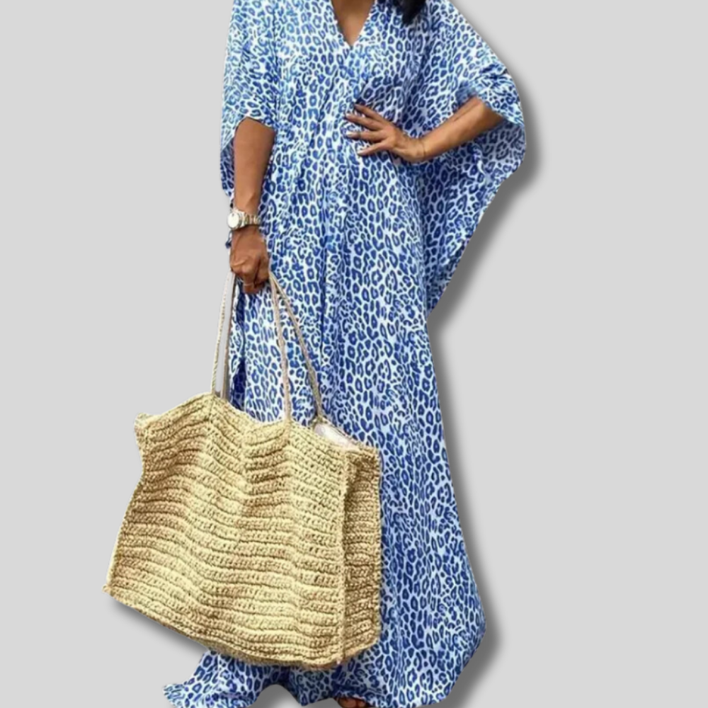 Caroline - Stylish Women's Maxi Dress in Chic Leopard Print