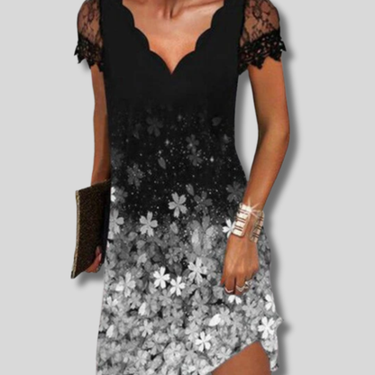 Stunning Dress Adorned with Exquisite Details