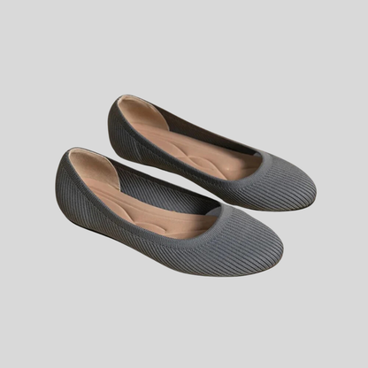 Step into Style with Ava - Elegant and Comfortable Ballet Flats