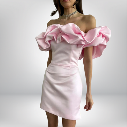 Jessica - Chic Off-Shoulder Mini Dress with Ruffled Neckline and Flattering Fit