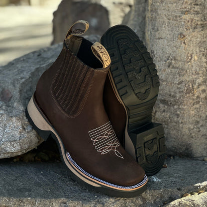 Stylish Unisex Cowboy Boots for Every Adventure