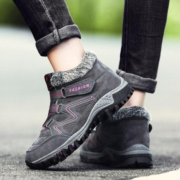 Georgia-Rose - Stylish and Cozy Walking Shoes for Every Adventure
