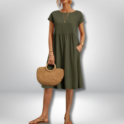 Essi - Chic A-Line Dress with Round Neck and Short Sleeves in Elegant Solid Print