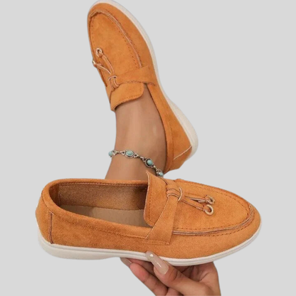 Elevate Your Style with Daphne - Trendy Women's Loafers