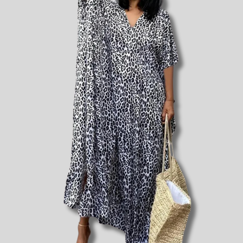 Caroline - Stylish Women's Maxi Dress in Chic Leopard Print