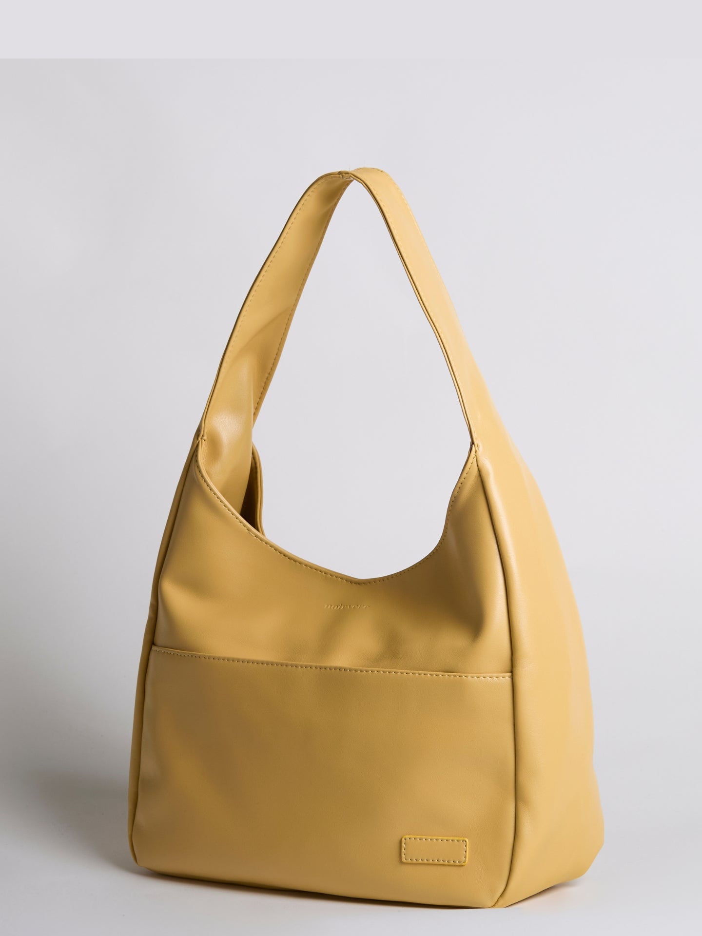 Chic Everyday BB Tote - Stylish Faux Leather Design with Ample Space for Ladies