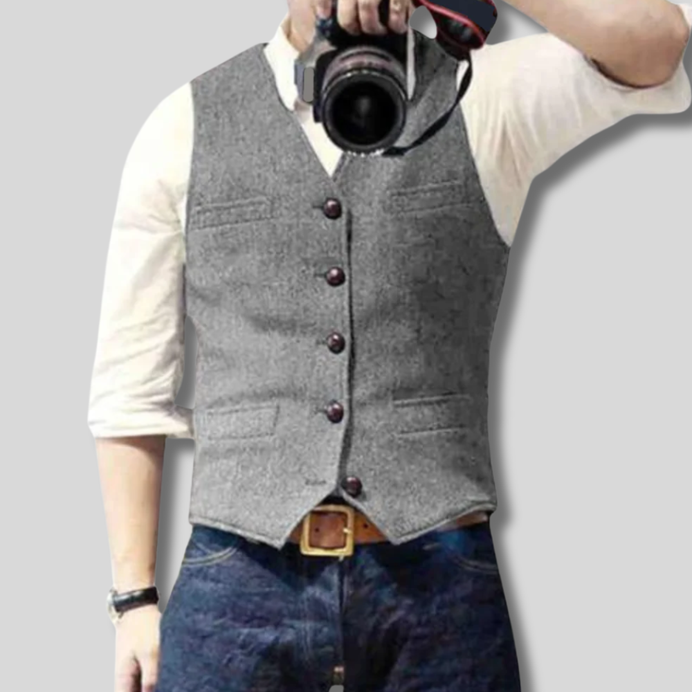 Nyoka - Timeless Men's Gilet for Everyday Style