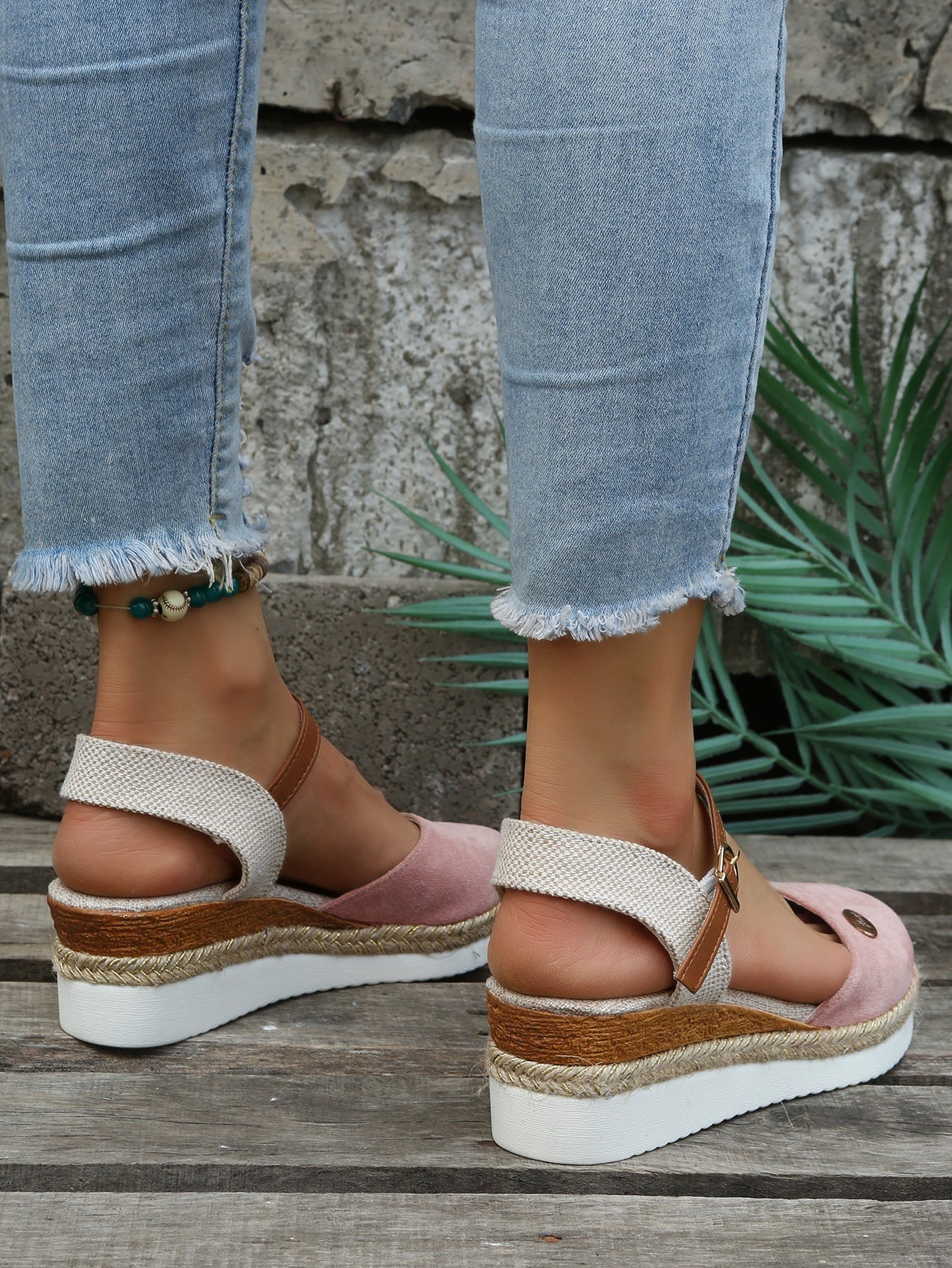 Amara | Chic Ergonomic Espadrilles - Where Comfort Meets Elegance